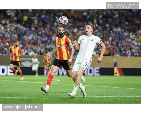 阿根廷男足球星众多才俊不断崭露头角推动足球文化全球化发展